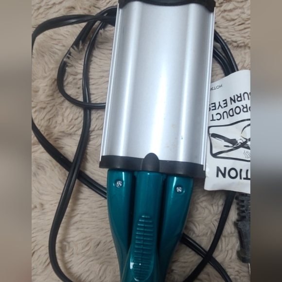 Bed Head Ceramic Wave Artist Deep Waver For Beachy Waves Turquoise - Picture 3 of 8